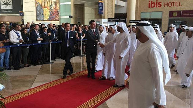 Dubai Emiri Şeyh Muhammed Bin Rashid Al Maktoum fuar açılışı
