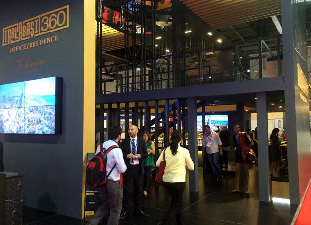 dubai 2015 cityscape fuarındaki tarlabaşı 360 projesinin standı