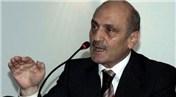 Bir şeyi beceremeyen müteahhitlik yapıyor