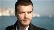 Kıvanç Tatlıtuğ Araplar'a tanıtacak!