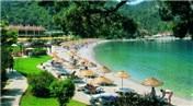 Hillside Beach Club güneş enerjili şarj ünitesi kurdu!