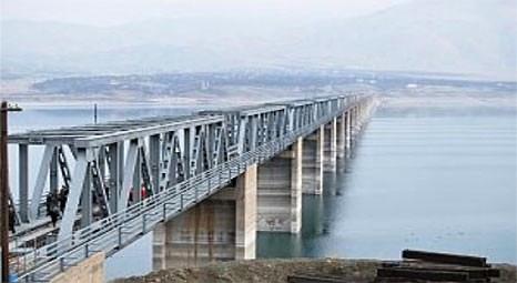 Türkiye'nin en uzun demiryolu köprüsü olacak