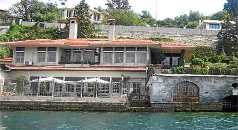 Boğaz’da üç yalı birden el değiştirdi