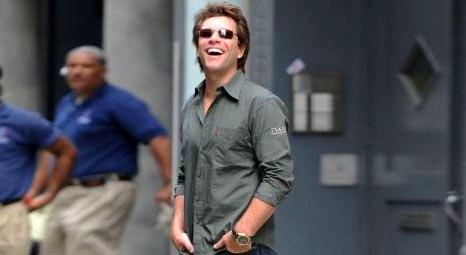 Jon Bon Jovi New York'taki evi için servet istiyor!