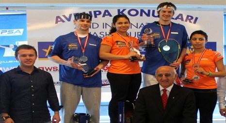 Squash’ın devleri kozlarını paylaştı