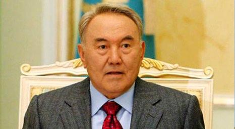 Nazarbayev'den Türk müteahhitlere övgü