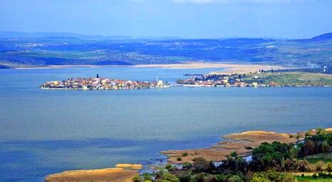 Ulubat Gölü, 60 yıl içinde çöle dönecek!