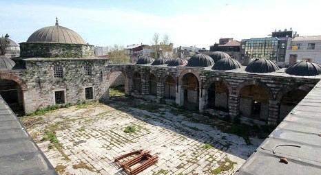 Fatih Camii Akdeniz Medresesi 17 milyon liraya yenilenecek!