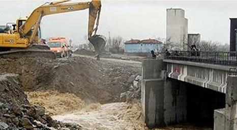 Sinop’taki Güzelceçay Köprüsü sel nedeniyle yıkıldı!