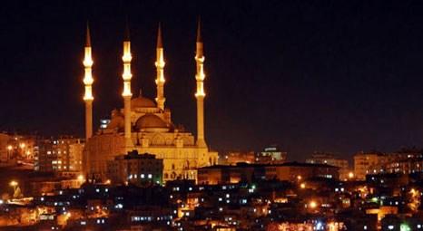K. Maraş'taki Abdülhamit Han Camii'nin mimarı Çamlıca'ya da benzerini yapacak!