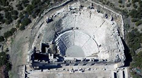 Antalya Kibyra Anik Kenti’nde 560 metrekarelik mozaik yapı bulundu!