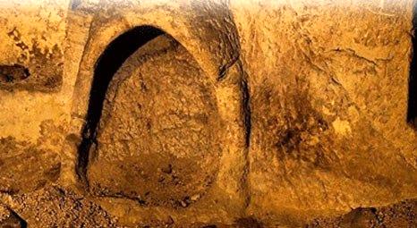 Kapadokya'da dünyanın en büyük yeraltı şehirlerinden biri bulundu!