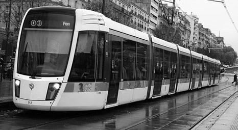 Versay Sarayı, Paris’teki tramvayın dekorasyonuna ilham kaynağı oldu!
