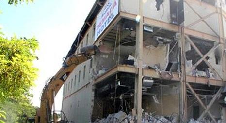 Çankaya Belediyesi tartışmalı Demada Otel’i yıktı!