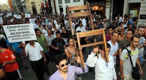 Beyoğlu'nu sevenler masa-sandalye yasağını protesto edecek!