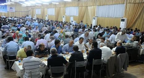 Bağcılar'ın klimalı çadırında ilk gün 2 bin 500 kişi iftar yaptı!
