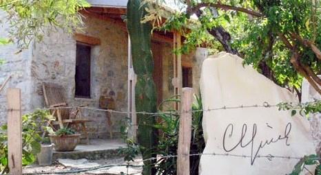 Can Yücel’in mezarına yapılan saldırının ardından Datça’daki evi ziyarete kapatıldı!