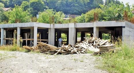 Sakarya Sapanca’daki meslek yüksek okulu inşaatı parasızlıktan çürümeye bırakıldı!