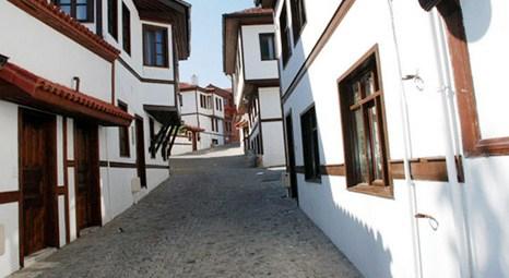 Eskişehir Odunpazarı’ndaki evler renkli duvarlarıyla UNESCO Listesi’ndeki yerini sağlamlaştıracak!