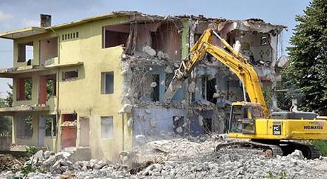 Çevre ve Şehircilik Bakanlığı 150 kamu binasını 5 Ekim'de yıkacak!