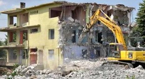 İzmir Gaziemir’deki kentsel dönüşüm yıkımlarında kaçak binalara ceza yağdı!