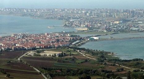 Büyükçekmece Özlem Sahil Sitesi’nde icradan satılık 2 villa!