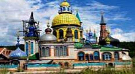Tataristan'da inşa edilen külliye 16 ayrı dini tek çatı altında birleştirdi!