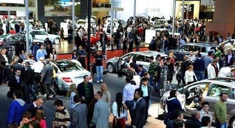 TÜYAP'ta yapılan İstanbul Autoshow 2012 ilk üç gününde 150 bin kişiyi ağırladı!