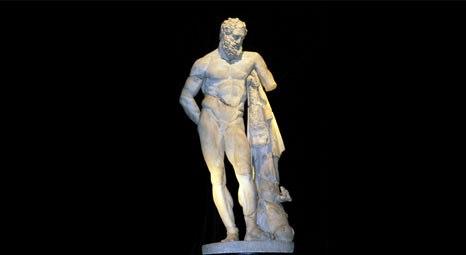 Antalya Müzesi’ndeki Yorgun Herakles Heykeli’ni 13 ayda 180 bin kişi ziyaret etti!