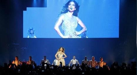 Jennifer Lopez, İstanbul'daki ikinci konserini Ülker Sports Arena’da verdi!