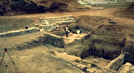 Bodrum’daki Rum Evi’nin bahçesinde Helenistik döneme ait mezarlar çıktı!
