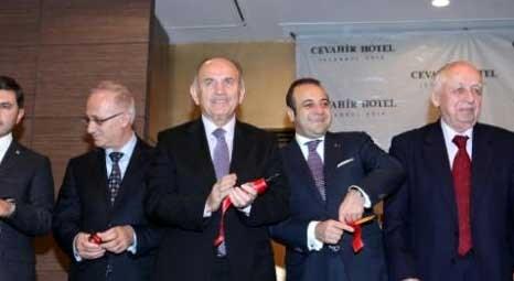 Kadir Topbaş, Maltepe’de yapılan Cevahir Hotel İstanbul Asia’nın açılışına katıldı!