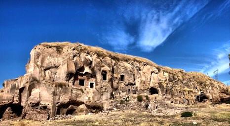 Bitlis Ahlat’ta tarihi mağaralar patates deposu olarak kullanılıyor!