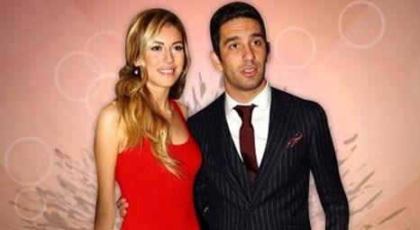 Arda Turan ve Sinem Kobal, 15 Haziran'da Çırağan Sarayı'nda evlenecek!