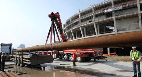 Büyükşehir Belediyesi Stadyumu'nun kaplanmasına başlandı!