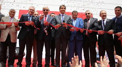 Fatih’teki Yavuz Selim Ortaokulu Kapalı Spor Salonu açıldı!