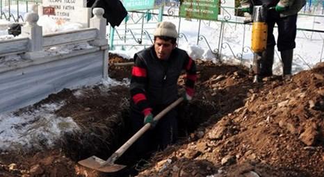 Bolu’da 4 milyon liralık arazi paylaşılamayınca DNA için 3 kez mezar açıldı!
