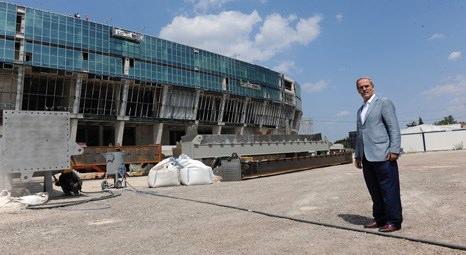 Bursa Timsah Arena 7 bin tonluk çatısıyla Türkiye'de bir ilk olacak!