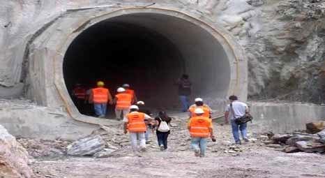 Gümüşhane'de tarihi İpek Yolu üzerinde yer alan tüneller hizmete girdi!