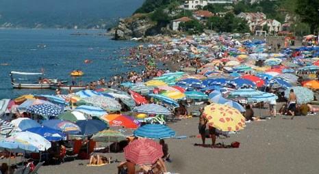 Tatilciler, bayramda Akçakoca sahillerine akın etti!