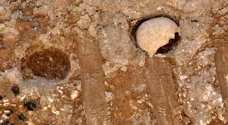 Ağrı Doğubayazıt'ta bir inşaatın temel kazısı sırasında insan kemikleri bulundu!