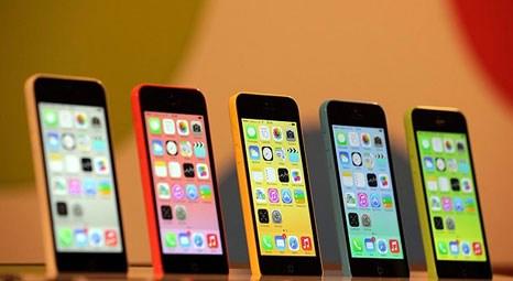 Apple, iPhone 5S ve iPhone 5C'yi tanıttı