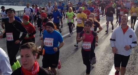 35. Vodafone İstanbul Maratonu'nda kadınlarda Rebecca Kangogo Chesir birinci oldu