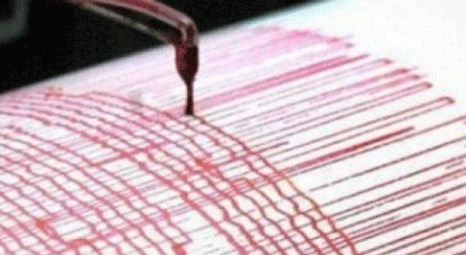Kefalonya Adası'nda deprem sonrası hasar tespiti için okullar kapatıldı 