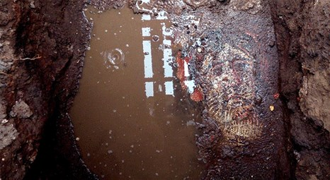 İznik'te insan yüzü figürlü taban mozaiği bulundu