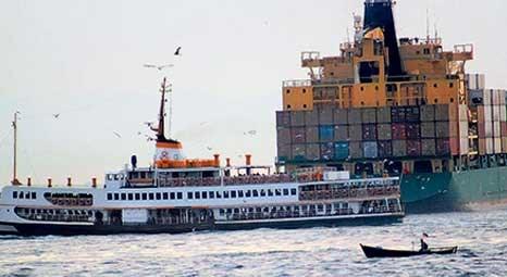 İstanbul Boğazı'ndan her yıl yaklaşık 40 bin gemi geçiş yapıyor