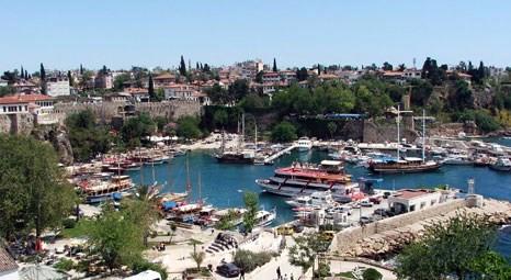 AKTOB ‘Türkiye'yi ziyaret eden her 3 turistten biri Antalya'ya geldi’