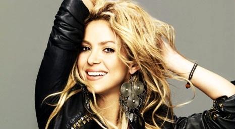Shakira yeni yaşını ailesiyle kutladı