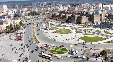Kayseri’de 27 milyon 967 bin liraya 2 arsa satılıyor 