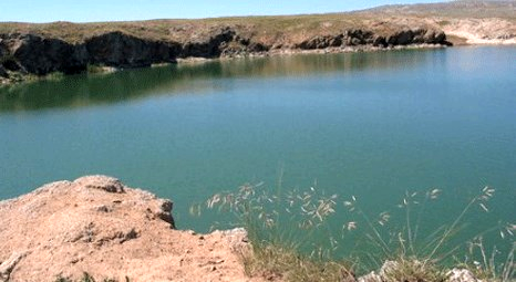 Sivas'ın Lota Gölü de kuraklıktan etkilendi